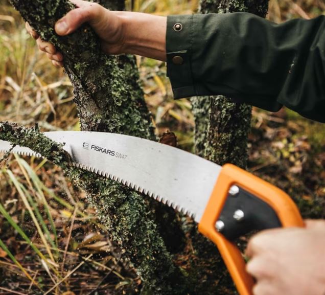 FISKARS PUUTARHA- JA RETKISAHA SW47 - Image 2