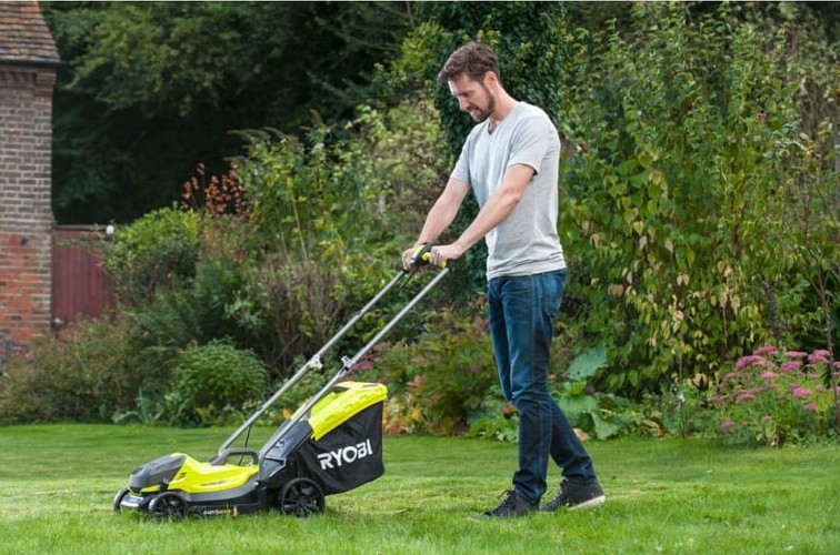 RYOBI RUOHONLEIKKURI 18V ONE+ 4AH +LATURI - Image 2