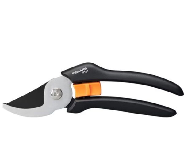 FISKARS SOLID OKSASAKSET OHILEIKKAAVA P121