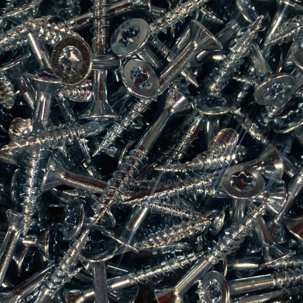 YLEISRUUVI RUOSTUMATON KILOTAVARANA, UPPOKANTA TAI PALLOKANTA